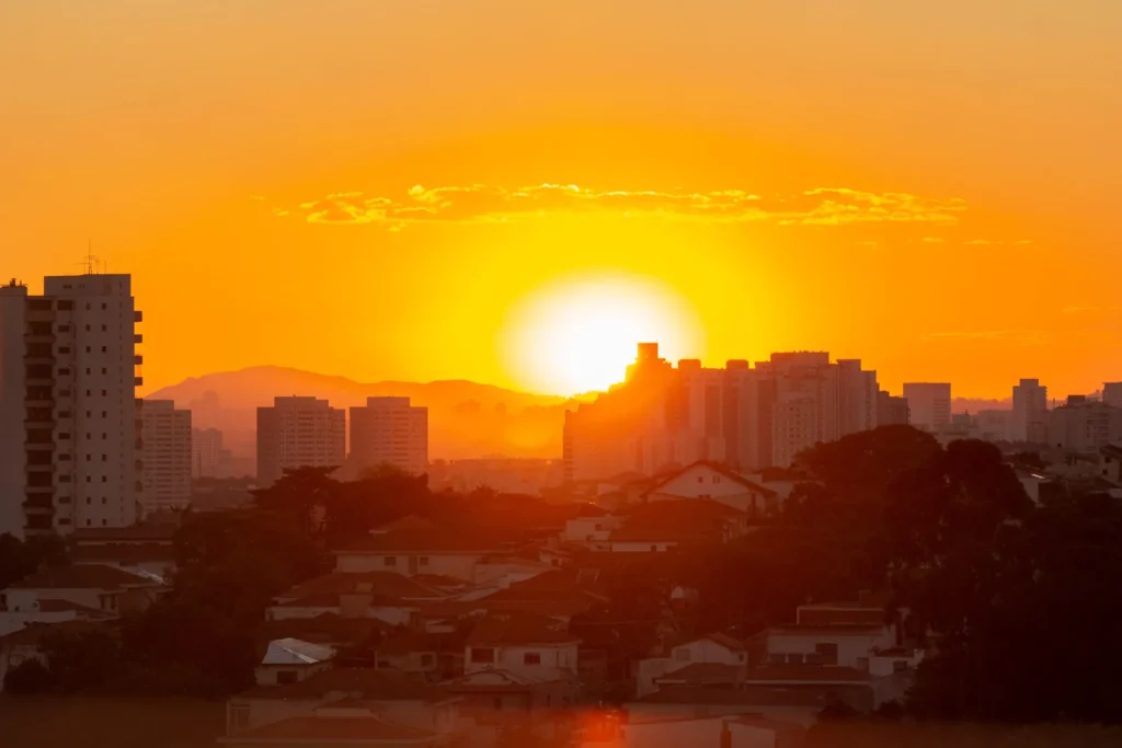 Pôr do sol visto da Casa Locomotiva